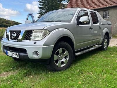 Silber Gebraucht 2009 Nissan Navara Abholung | 10.500 € (Fairer Preis)