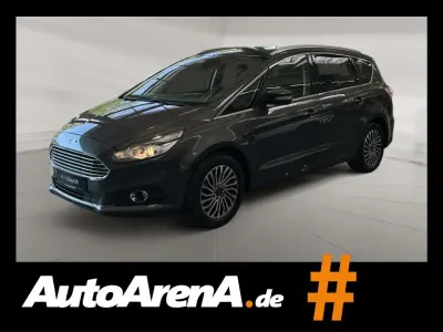Gebraucht Ford S-MAX Titanium S 190 PS (139 kW) 2019 Grau Van / Kleinbus