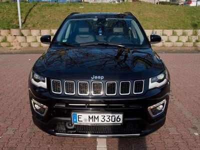 Gebraucht Jeep Compass Limited 150 PS (110 kW) 2020 Schwarz SUV