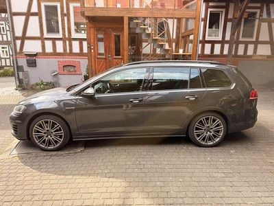 Second-hand VW Golf VII GTD 184 CP (135 kW) 2016 Gri Break