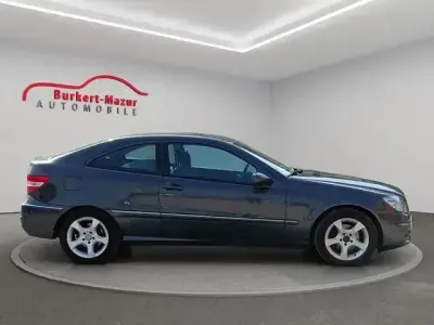 Käytetty Mercedes CLC180 143 HP (105 kW) 2010 Harmaa Viistoperä
