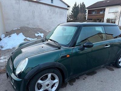 Grün Gebraucht 2005 Mini Cooper Coupé Coupé | 6.000 € (Etwas zu teuer)