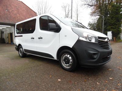 Second-hand Opel Vivaro 125 CP (91 kW) 2016 Alb Monovolum