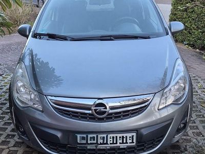 Gebraucht Opel Corsa Edition 69 PS (50 kW) 2012 Andere farben Kleinwagen