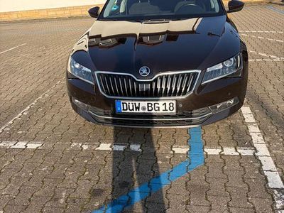 Gebraucht Skoda Superb Style 120 PS (88 kW) 2018 Braun Kombi