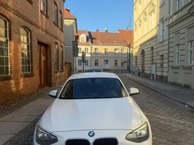 Używany BMW 116 116 KM (85 kW) 2012 Biały Hatchback