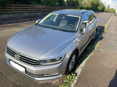 gebraucht VW Passat Passat VariantVariant 2.0 TDI SCR DSG Comfortline AHK*SHZ