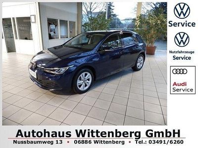 Gebraucht VW Golf VIII Life 131 PS (96 kW) 2024 Blau Kleinwagen