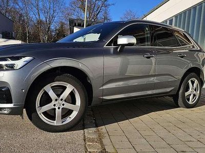 Gebraucht Volvo XC60 R-Design 235 PS (172 kW) 2018 Grau SUV