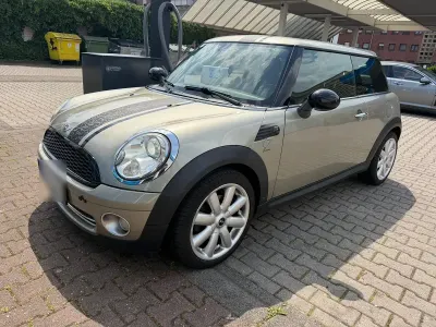Gebraucht Mini Cooper 122 PS (89 kW) 2010 Grün Kleinwagen