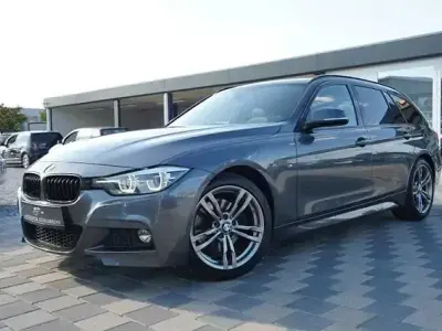Gebraucht BMW 330 M Sport 252 PS (185 kW) 2018 Grau Limousine