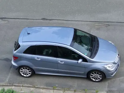 Gebraucht Mercedes B200 136 PS (100 kW) 2006 Silber Van / Kleinbus