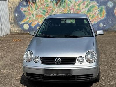 VW Polo