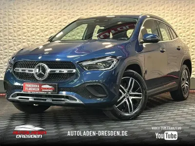 Używany Mercedes GLA250 218 KM (160 kW) 2021 Niebieski SUV