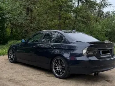Gebraucht BMW 320 Performance 177 PS (130 kW) 2008 Blau Limousine