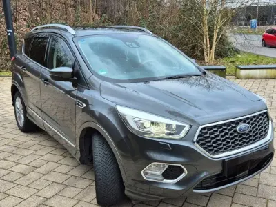 Gebraucht Ford Kuga Vignale 150 PS (110 kW) 2019 Grau SUV