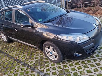Gebraucht Renault Mégane GrandTour 106 PS (77 kW) 2009 Schwarz Kombi