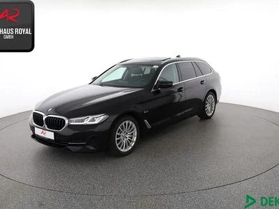Second-hand BMW 530e Sport Line 292 CP (214 kW) 2022 Negru Break