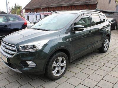 Gebraucht Ford Kuga Titanium 150 PS (110 kW) 2018 Mambagrün SUV