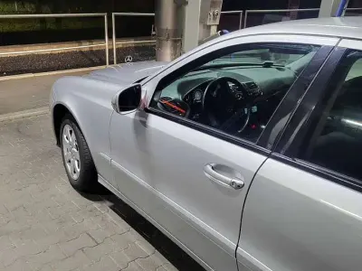 Gebraucht Mercedes E280 Elegance 231 PS (169 kW) 2006 Silber Limousine