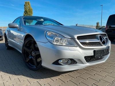 Usata Mercedes SL500 387 CV (284 kW) 2008 Argento Cabrio