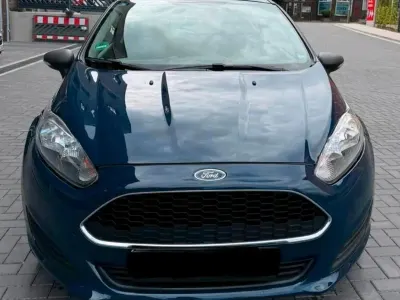Gebraucht Ford Fiesta 80 PS (58 kW) 2017 Blau Kleinwagen