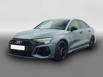 Grau Gebraucht 2023 Audi RS3 Sport Limousine | 62.300 € (Etwas zu teuer)