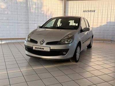 Gebraucht Renault Clio II Dynamique 88 PS (64 kW) 2005 Silber Limousine
