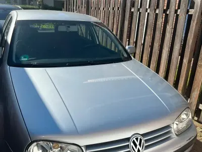 Gebraucht VW Golf IV 75 PS (55 kW) 2003 Silber Kleinwagen