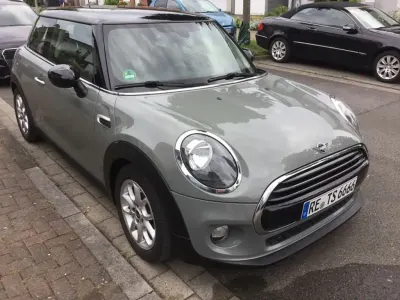Gebraucht Mini Cooper 136 PS (100 kW) 2019 Grau Kleinwagen