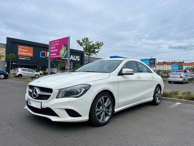Mercedes CLA200