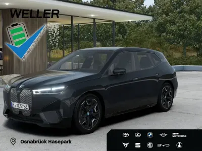 Gebraucht BMW iX M Sport 384 kW (523 PS) 2023 Sophistograu (grau) SUV