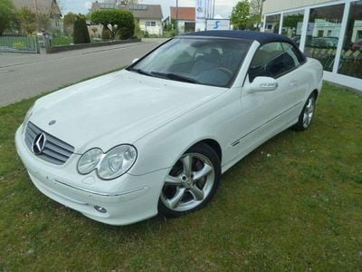 Gebraucht Mercedes CLK500 306 PS (225 kW) 2003 Alabasterweiss  unilack Cabrio
