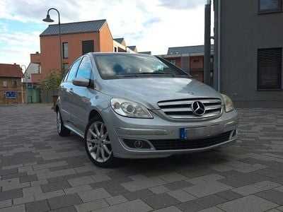Usata Mercedes B200 Avantgarde 136 CV (100 kW) 2007 Grigio Monovolume