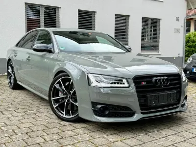 Gebraucht Audi S8 plus Sport 605 PS (444 kW) 2018 Grau Limousine
