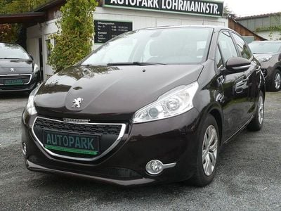 Schwarz Gebraucht 2012 Peugeot 208 Active Kleinwagen | 5.790 € (Fairer Preis)