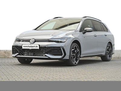 Gebraucht VW Golf VIII R-line 150 PS (110 kW) 2025 Mondsteingrau Kombi