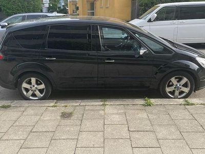 Second-hand Ford S-MAX S 140 CP (102 kW) 2010 Negru Monovolum
