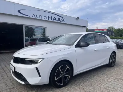 Gebraucht Opel Astra Business Elegance 131 PS (96 kW) 2023 Weiß Kleinwagen