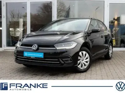 Neu VW Polo Edition 95 PS (69 kW) 2025 Deep black perleffekt Kleinwagen
