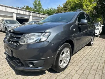 Gebraucht Dacia Logan MCV Celebration 90 PS (66 kW) 2016 Grau Limousine