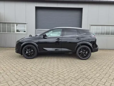 Neu Nissan Qashqai Tekna 158 PS (116 kW) 2026 Pearl black SUV