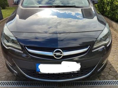 gebraucht Opel Astra Spor. T. 1.6 CDTI Xenon/Temomat/Klimaautom