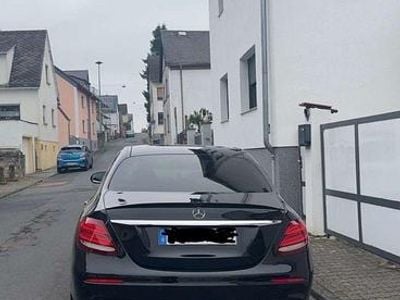 Mercedes E220