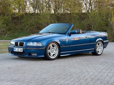 Occasion BMW 320 Cabriolet M Sport 150 PK (110 kW) 1997 Blauw Cabriolet