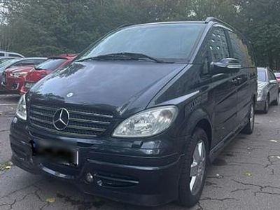 Mercedes Viano