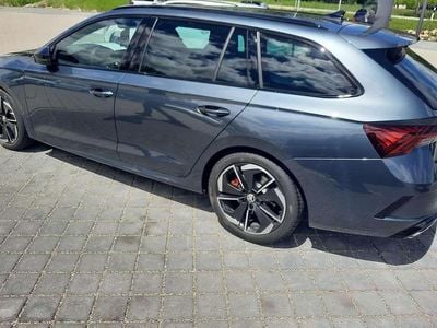 Grau Gebraucht 2020 Skoda Octavia RS Kombi | 28.990 € (Fairer Preis)