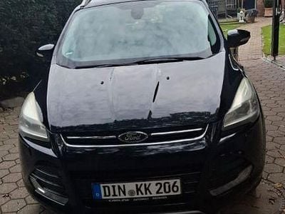 Gebraucht Ford Kuga Titanium 163 PS (119 kW) 2013 Schwarz SUV