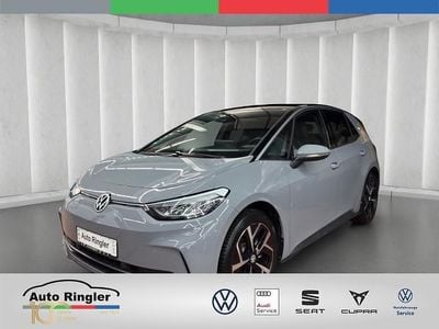 Grau Gebraucht 2024 VW ID.3 Pro Kleinwagen | 29.480 € (Guter Preis)