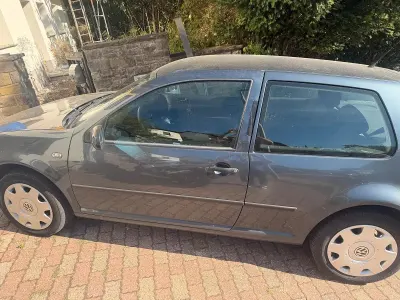 Gebraucht VW Golf IV 101 PS (74 kW) 2005 Andere farben Kleinwagen